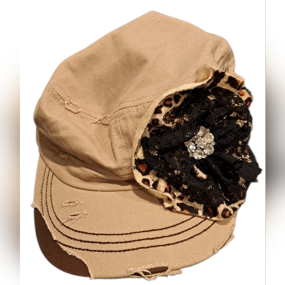 Leader Loga Chic Tan Cap with Leopard Print Flower Accent